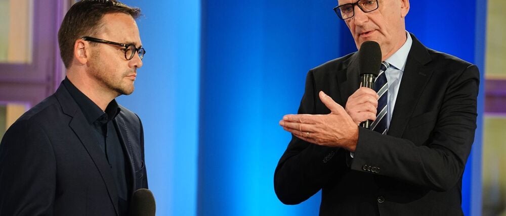 Brandenburgs Ministerpräsident Dietmar Woidke (SPD) und CDU-Landeschef Jan Redmann wollen eine mögliche Koalition aus SPD und CDU ausloten. (Archivbild)