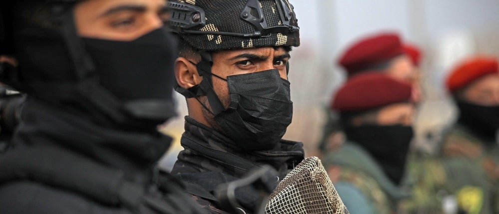 Kurdische Kämpfer sammeln sich außerhalb von Aleppo.