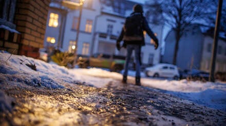 Symbolfoto: Vereiste Strassen in Berlin. 