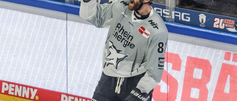 Muss gesperrt aussetzen: Augsburgs Spieler Grenier. (Archivbild)