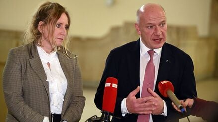 Der Berliner Senat tagte im Rathaus Charlottenburg. 