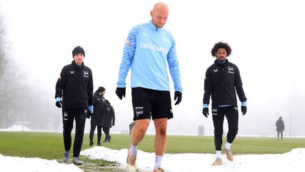 Einsetzendes Tauwetter. Für Toni Leistner ein guter Anlass, die kurzen Hosen aus dem Schrank zu holen.