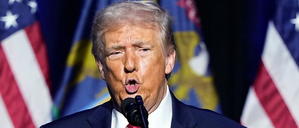 Auch um obszöne Gesten nicht verlegen: Auf unrühmliche Beschimpfungen reagiert der US-Präsident schon auch mal mit dem Mittelfinger. 