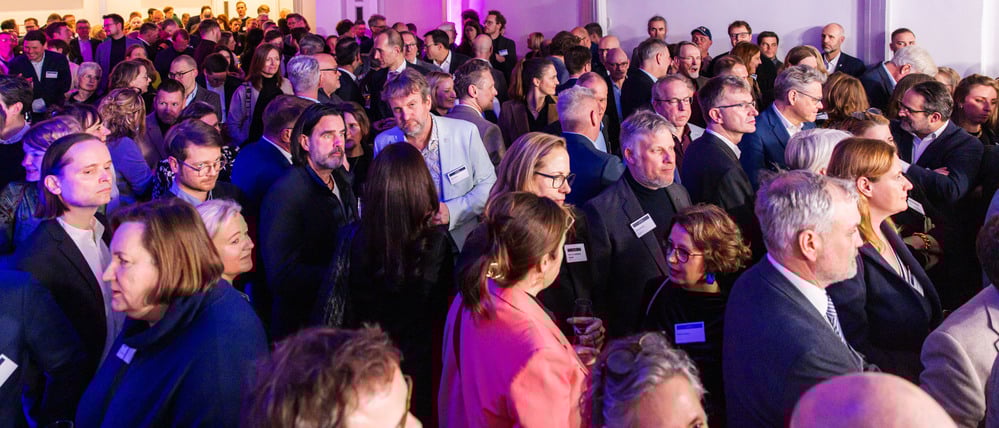 Volles Haus am Askanischen Platz