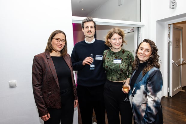 Anja Wehler-Schöck, Mitglied der Chefredaktion Tagesspiegel; Paul Loeper Volt Europa; Marie-Isabelle Heiss Landesvorstand Berlin Volt Europa; Cara Seeberg Beraterin Politische Kommunikation Tagesspiegel