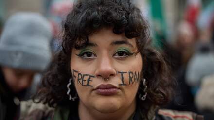 Alle Demonstranten in Iran und außerhalb wollen Veränderung. Danach gehen die Meinungen auseinander.