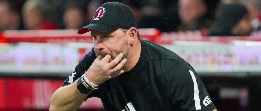 Steffen Baumgart bleibt Trainer von Union Berlin (Archivbild). 