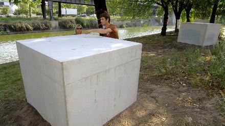 Betonklötze Landwehrkanal