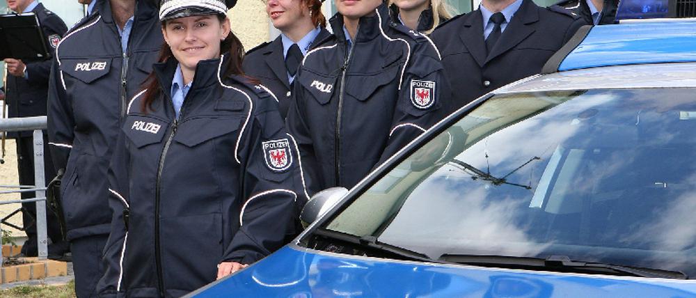 Polizei in "Europablau"