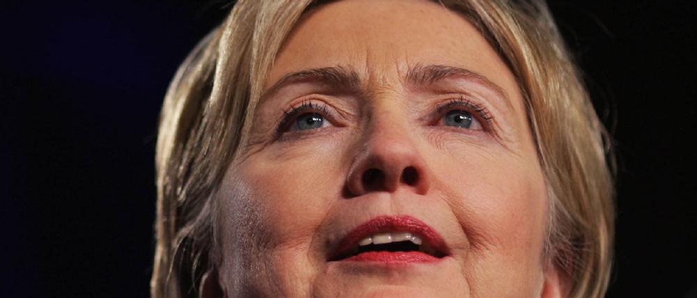Hillary CLINTON