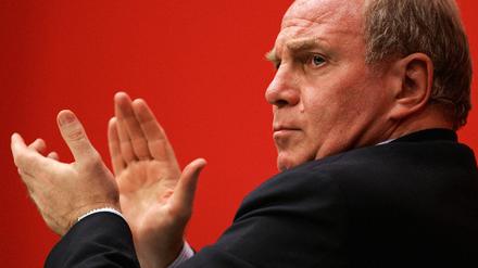 071115uli_hoeness