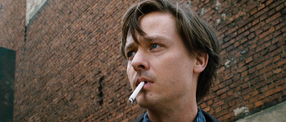 Tanzen auf dem Vulkan. Tom Schilling spielt den titelgebenden „Fabian“.