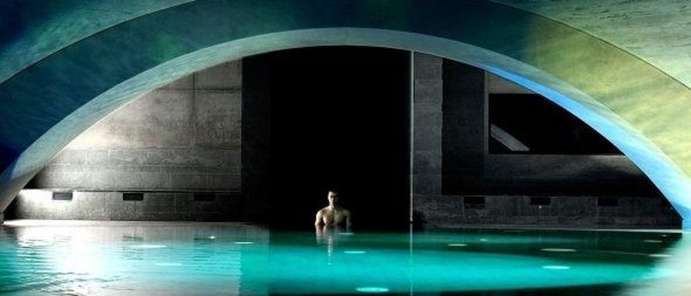 188668_3_071205_liquidrom_promo.JPG