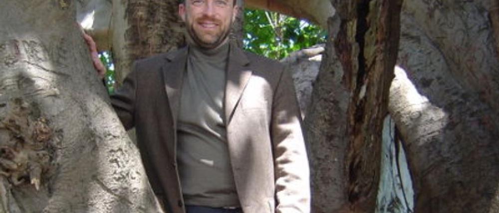 450px-Jimbo-in-tree_Terry Foote_19_12