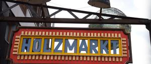Glitzerkugel und Freiheit: Die Holzmarkt-Genossenschaft plant weiterhin Alternativen zur „Mediaspree“.