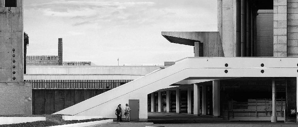 198699_0_236a4374