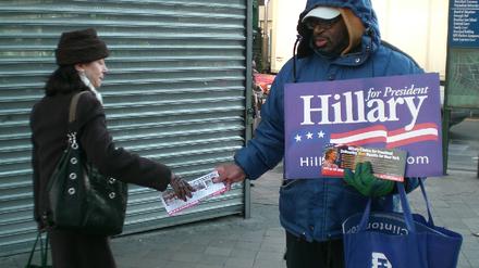 Wahlhelfer _ Clinton Freeman