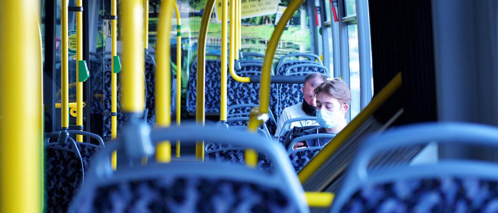 Bald sollen noch mehr Menschen die Öffentlichen nutzen. Dafür sucht das Land nach neuen Finanzierungsmodellen für BVG und S-Bahn.