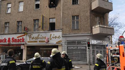 Feuer in Neukoellner Wohnung