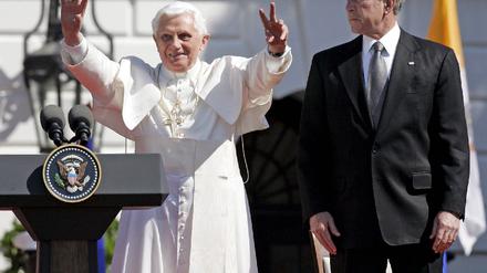 Papst_Bush
