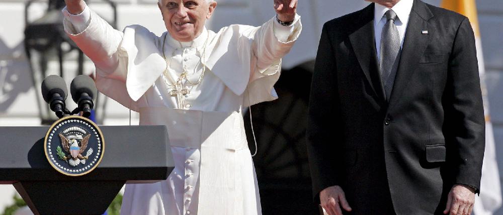 Papst_Bush