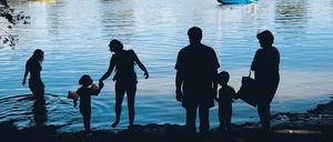 Wildbaden am Weißen See.