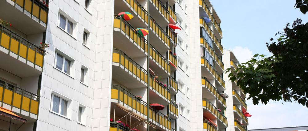 Teure Wünsche. Der Senat verlangt von den städtischen Wohnungsbaufirmen viele neue Wohnungen für Bezieher geringer Einkommen – das kostet Geld.