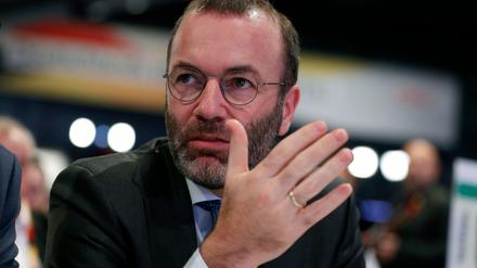 Leader of the European People's Party Manfred Weber takes part in the annual congress of the German Christian Democratic Union (CDU) party on November 22, 2019 in Leipzig, eastern Germany. - Angela Merkel's Christian Democrats (CDU) open their two-day party conference amid mutinous grumblings over the leadership of party chairman Annegret Kramp-Karrenbauer. (Photo by Odd ANDERSEN / AFP)