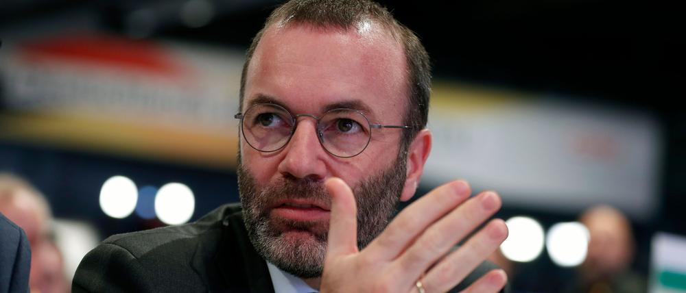 Leader of the European People's Party Manfred Weber takes part in the annual congress of the German Christian Democratic Union (CDU) party on November 22, 2019 in Leipzig, eastern Germany. - Angela Merkel's Christian Democrats (CDU) open their two-day party conference amid mutinous grumblings over the leadership of party chairman Annegret Kramp-Karrenbauer. (Photo by Odd ANDERSEN / AFP)