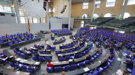 Mehr als 200 Bundestagsabgeordnete haben einen Nebenjob.