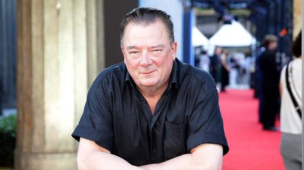  Peter Kurth
