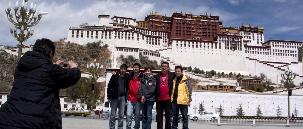 lhasa