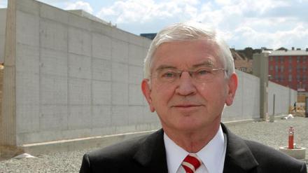Ernst Uhrlau