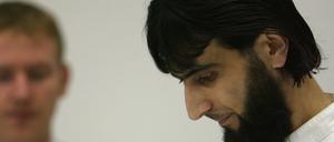 Wiederholungstäter: Rafik Y. bei seinem Terrorprozess in Stuttgart-Stammheim 2008.