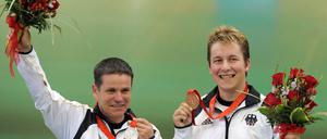 OLY-2008-SHOOTING-PODIUM