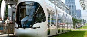 Die neue Tram für Wuhan. China mag es gerne rundlich.