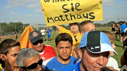 Trainingsauftakt unter Lothar Matthäus in Netanja