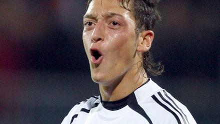 Mesut Özil