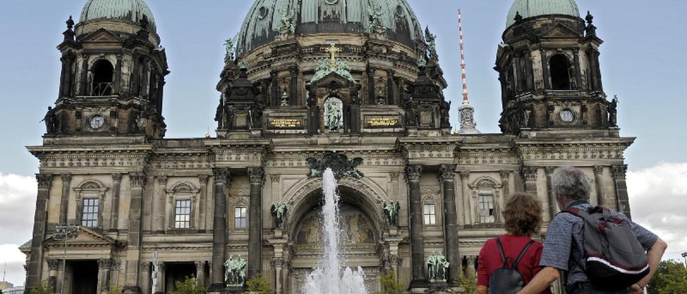 touristen berliner dom