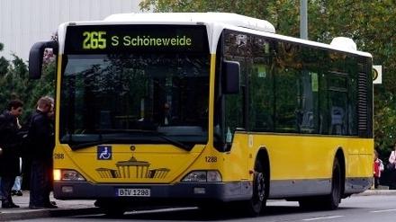 237368_3_081103_bus_bvg.jpg