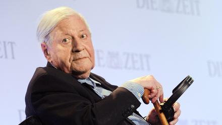Helmut Schmidt (SPD) war nach seiner Kanzlerschaft Mitherausgeber der "Zeit".