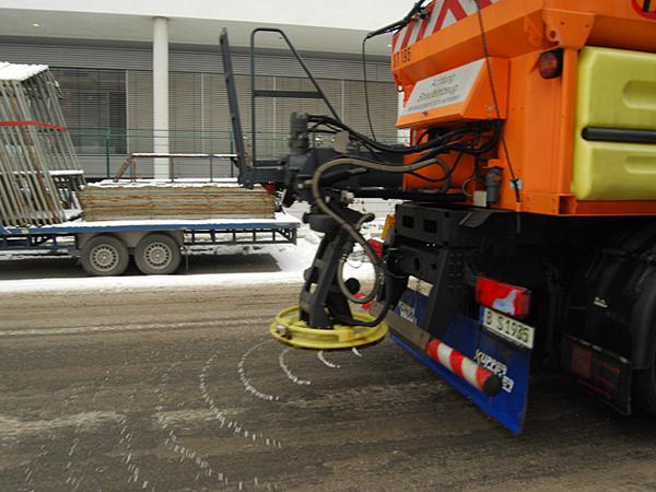 Streuwagen unterwegs