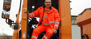 Uwe Assmann im BSR-Winterdienst