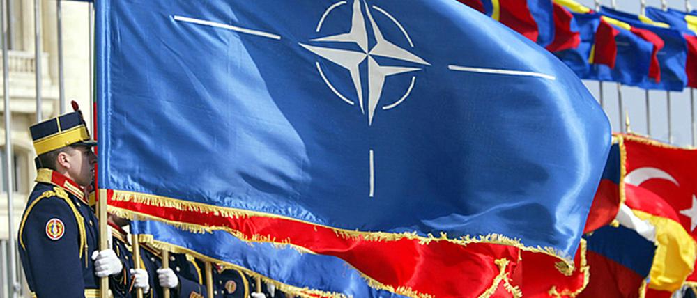 ROMANIA-ARMY-NATO-CEREMONY