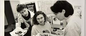 Auf dem Pfad der Prophetin. Rachel Monika Herweg, Elisa Klapheck und Laura Dämmig bei der Vorbereitung der ersten Tagung von Bet Debora