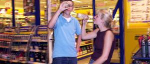 Tankstelle als Treffpunkt