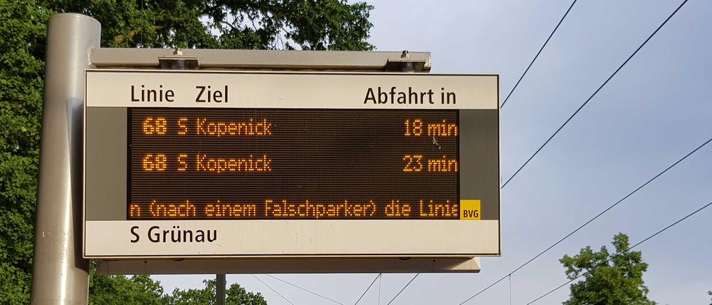 Die Tram 68 steht gleich zweimal in der Top 10 der Falschparker-Problemstellen.