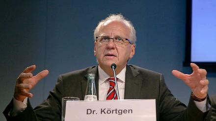 Manfred Körtgen war der technische Geschäftsführer der Flughafengesellschaft. Seine Fähigkeiten als Projektleiter wurden von Insidern aber in Zweifel gezogen. Körtgen hatte scheinbar den Überblick verloren.