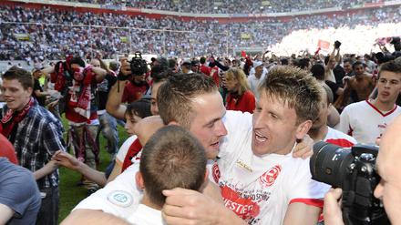 Fortuna Düsseldorf schaft Aufstieg in die Zweite Liga