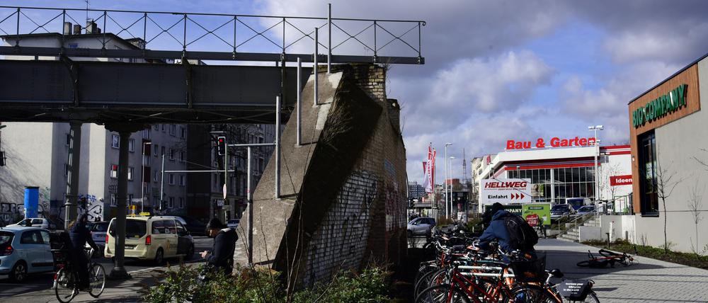 Ohne Anschluss. Jahrelang überquerte die Yorckbrücke Nr. 5 die Yorckstraße, ohne genutzt werden zu können.